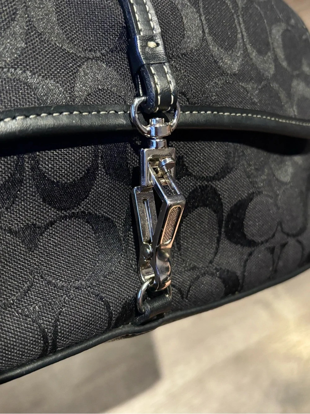Rare Vintage Y2K Coach Black Signature Jacquard Shoulder Bag Purse